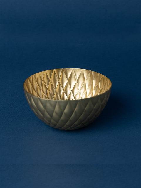 Criss Cross Brass Bowls - House of Roya