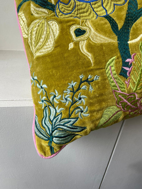 Floral Velvet Embroided - Green with Pink Flowers - House of Roya