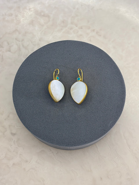 Chadni Pearl/Nacre Teardrop Earrings Made from Sterling Silver & Gold Plated