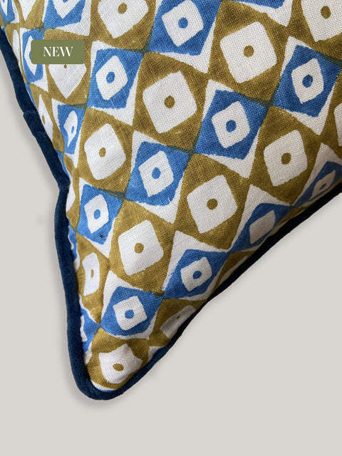Dhuri Linen Cushion Cover - House of Roya