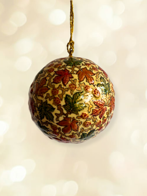 Noor Leaf - hand-painted Kashmiri baubles - House of Roya