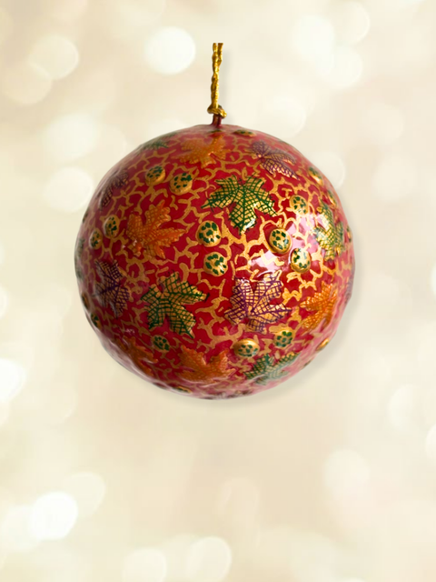 Laal Leaf - hand-painted Kashmiri baubles - House of Roya