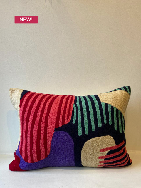 Abstract Flow Cushion – Multicolour