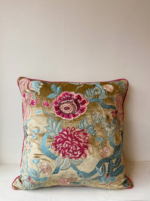 Garden of Jewels with Magenta Piping Cushion Cover