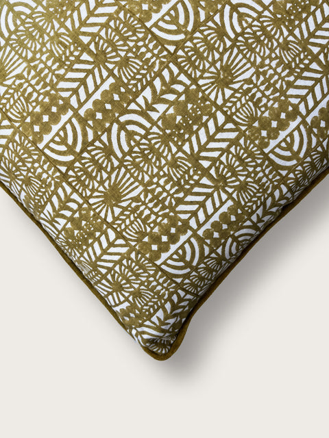 Zeenat Linen Cushion Cover - House of Roya