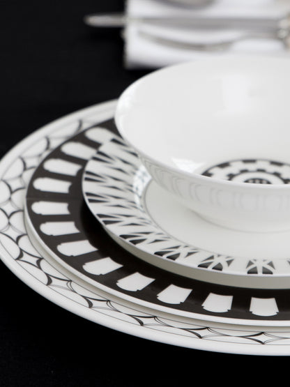 0215-Liberty Dinnerware - Set of 4