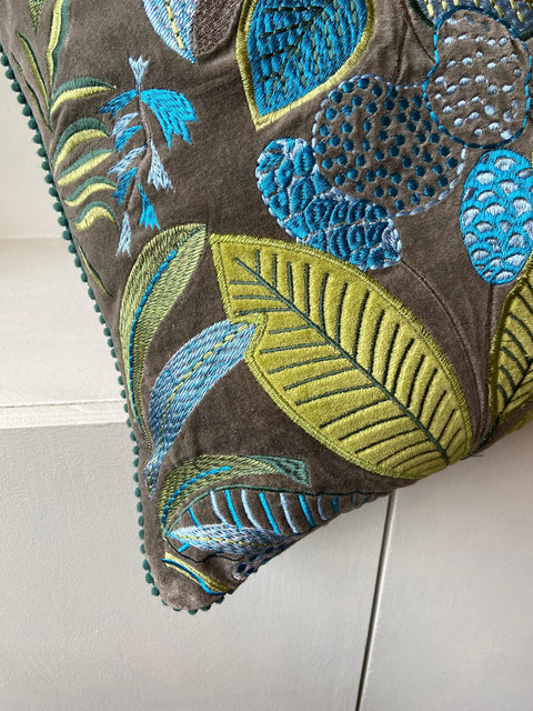 Tropical Canopy with Pom Pom Edge Cushion Cover